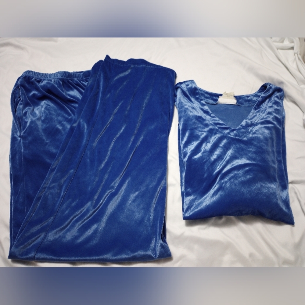 Blue Velour Lounge Set